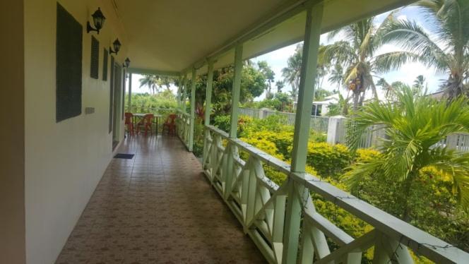 Malau Lodge Nuku'alofa Eksteriør billede