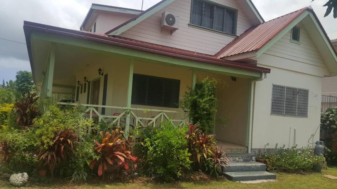 Malau Lodge Nuku'alofa Eksteriør billede