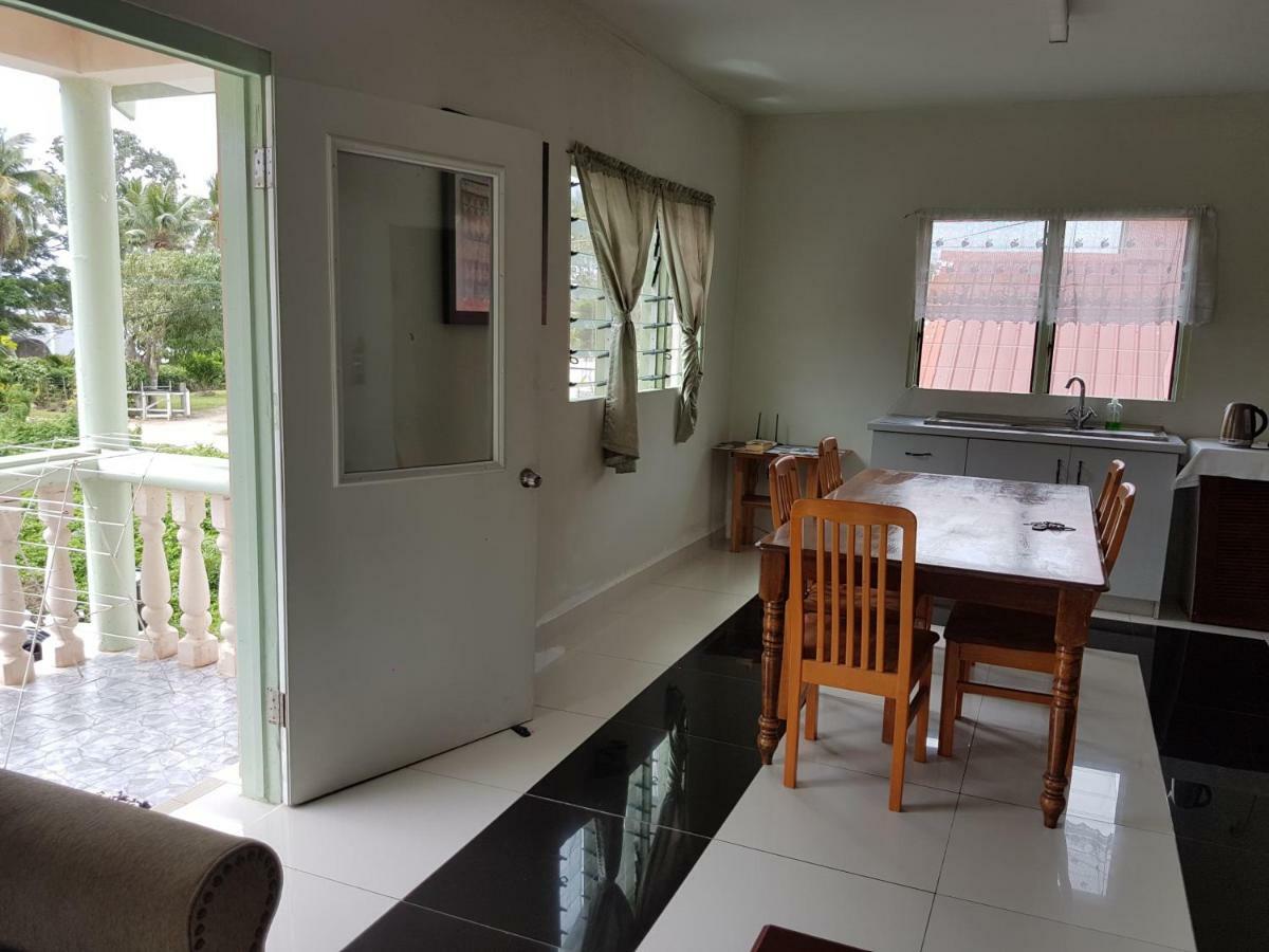 Malau Lodge Nuku'alofa Eksteriør billede