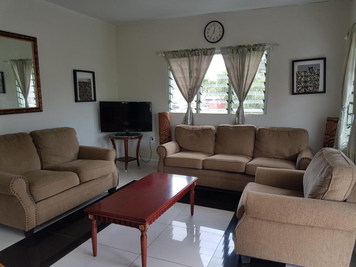 Malau Lodge Nuku'alofa Eksteriør billede
